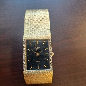 Vintage Elgin Watch Brushed Gold Textured Diamond Bezel